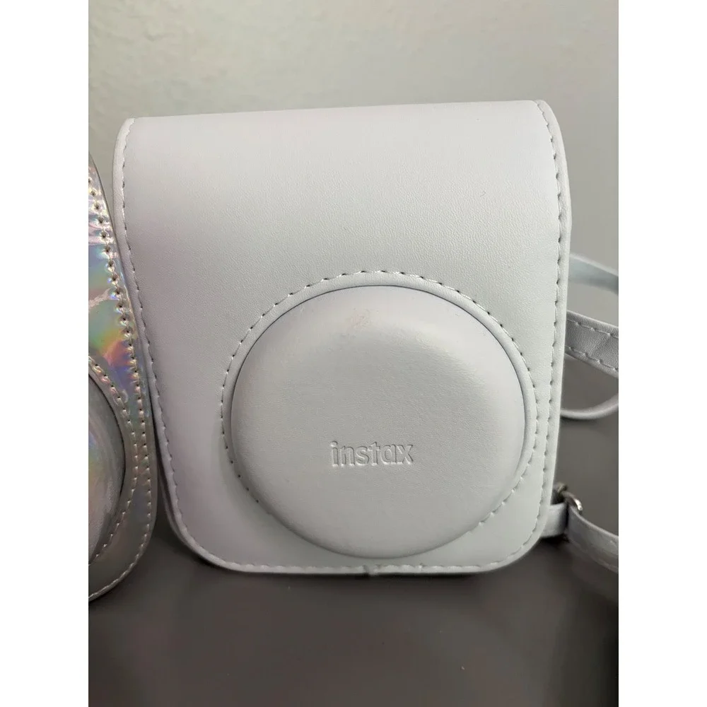 Fujifilm‎ Instax Mini Camera Film and Case Bundle White Holographic Silver